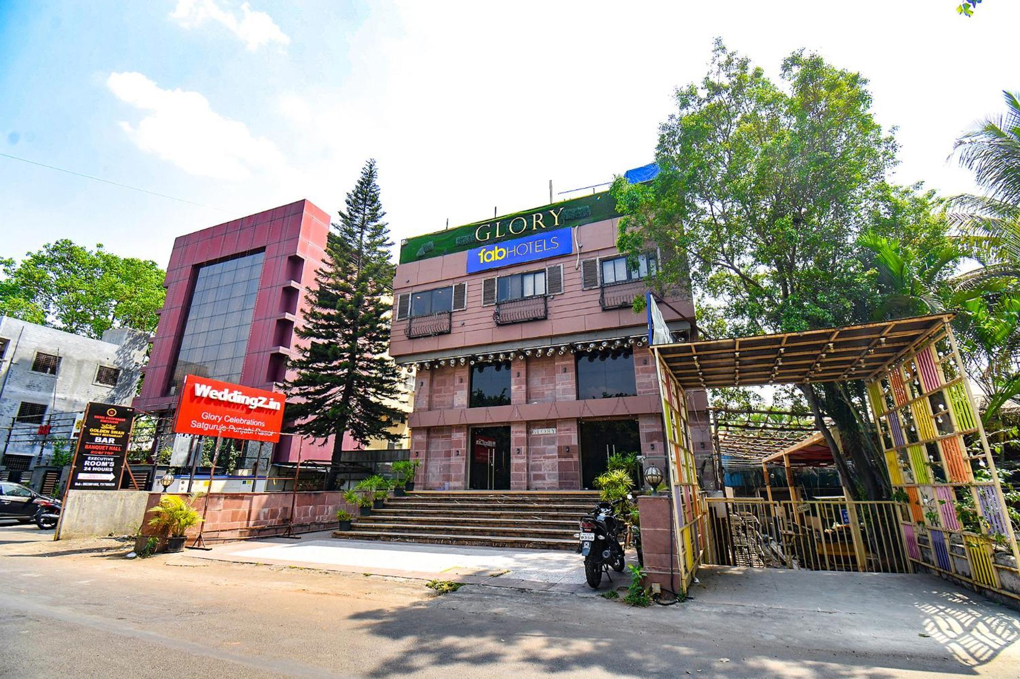 Hotel Fabexpress Glory - Nr Skywalk Bridge Pimpri-Chinchwad Exterior foto