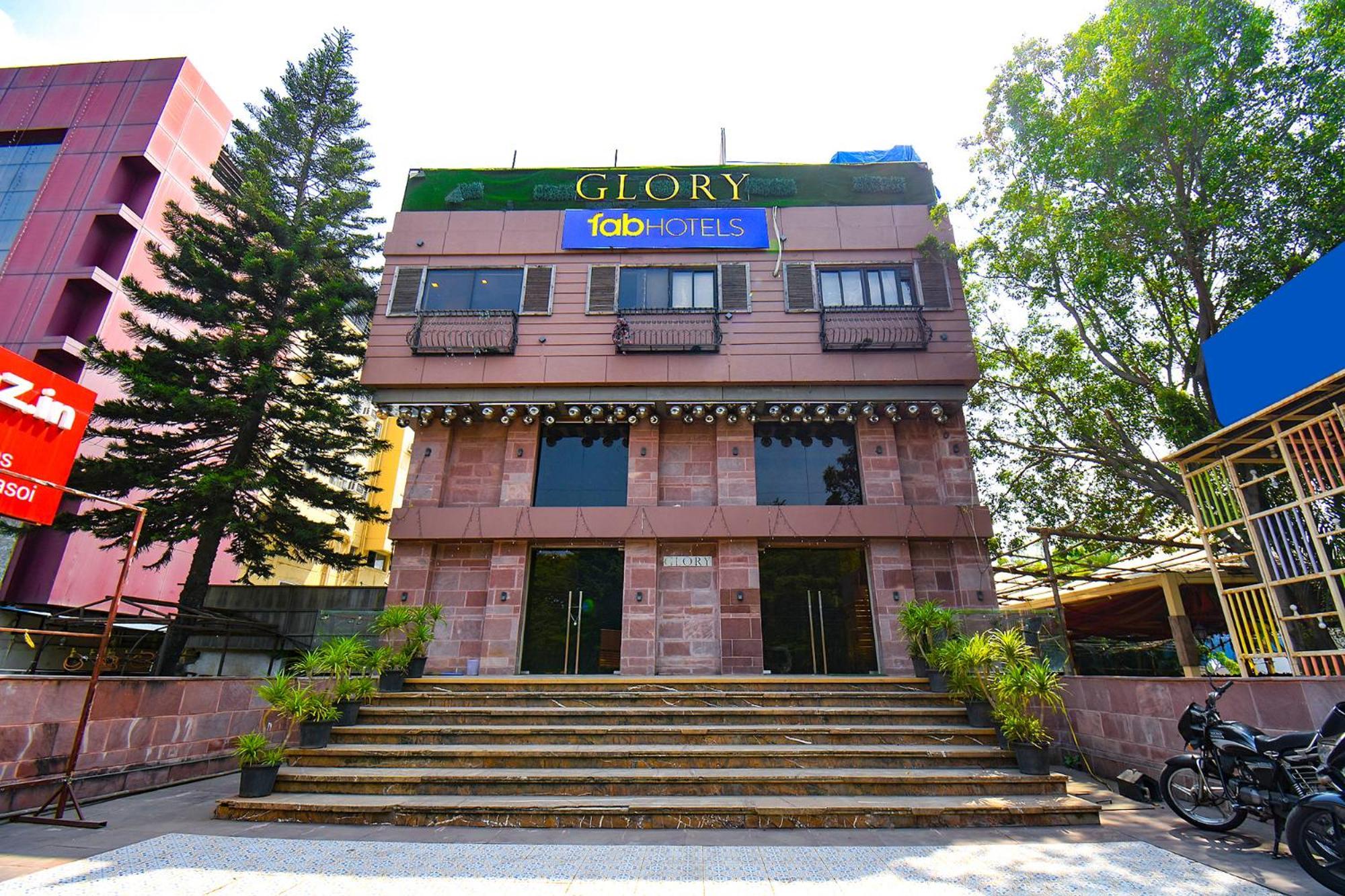 Hotel Fabexpress Glory - Nr Skywalk Bridge Pimpri-Chinchwad Exterior foto