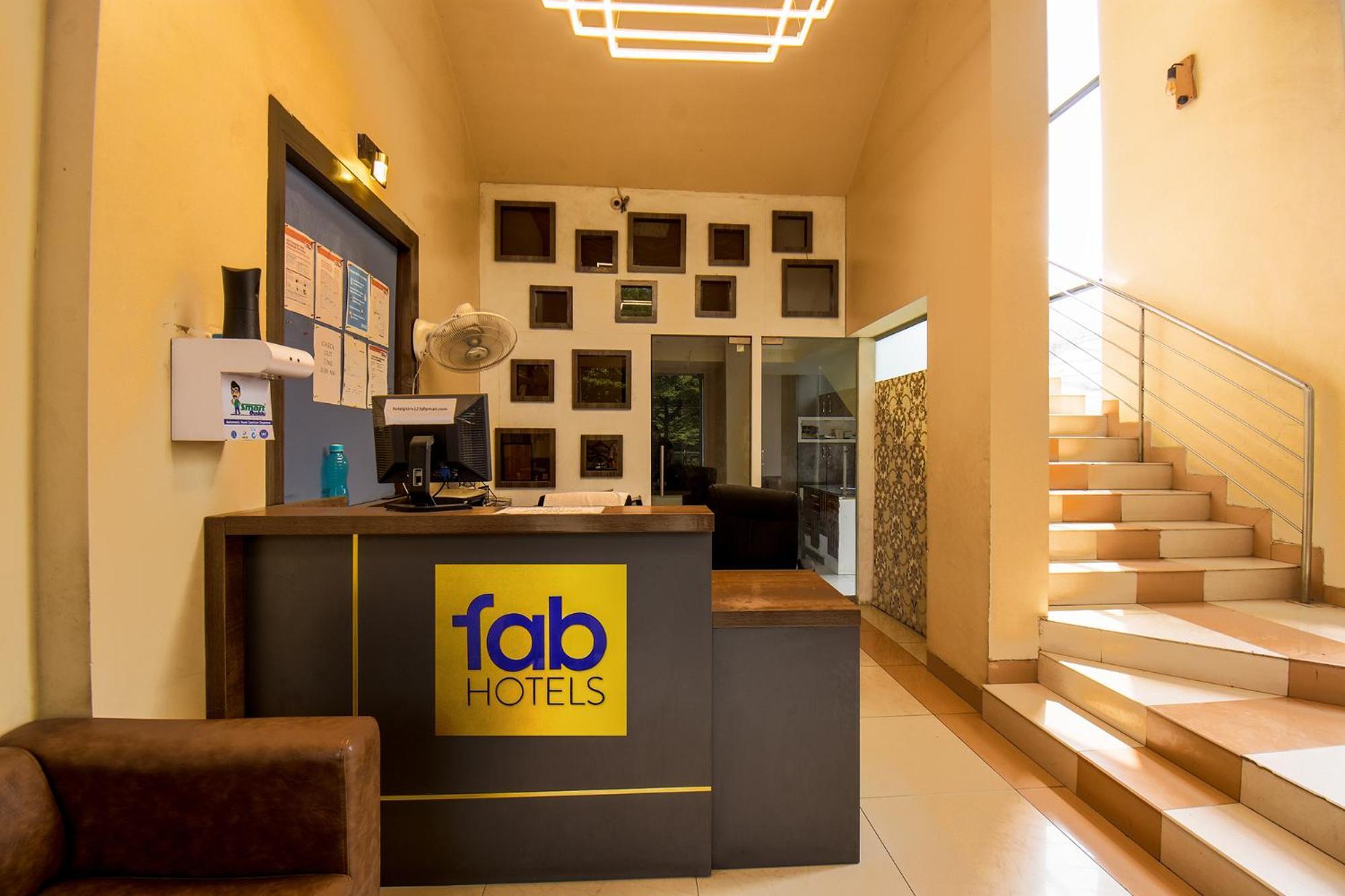 Hotel Fabexpress Glory - Nr Skywalk Bridge Pimpri-Chinchwad Exterior foto